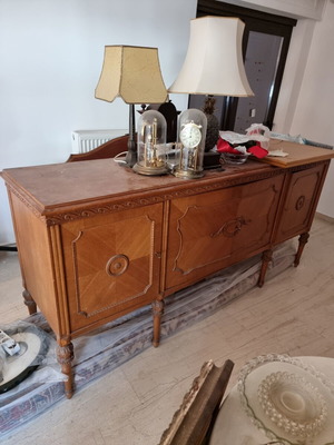 Vintage handmade classic oak buffet like new