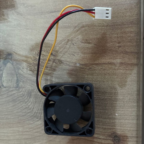 Processor fan used, ideal for 386dx or 486 retro PC