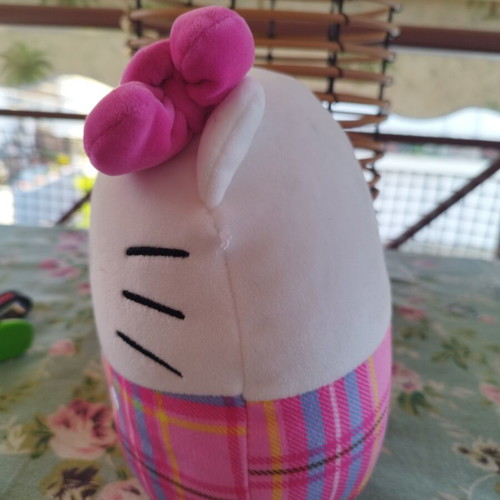 Hello Kitty Squeeze Mellon plush toy like new