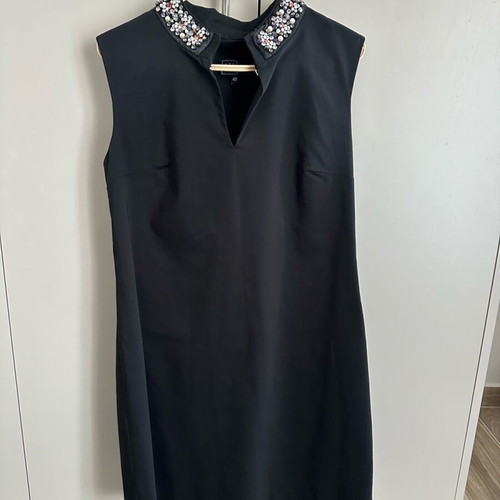 Access black dress like new with crystals