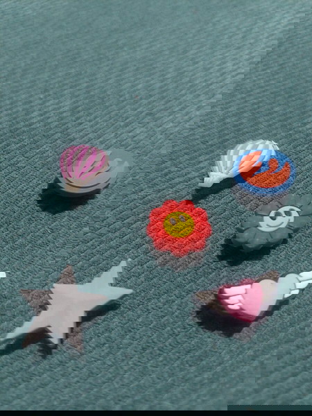 crocs charms