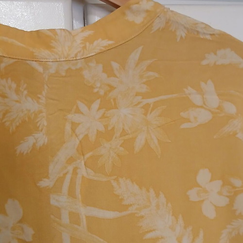 H&M Yellow Floral Kaftan Size Medium Like New