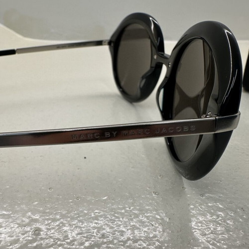 Marc Jacobs sunglasses like new, black, women's