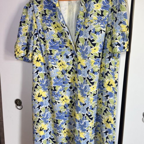 Vintage dress M-L like new, blue multicolor