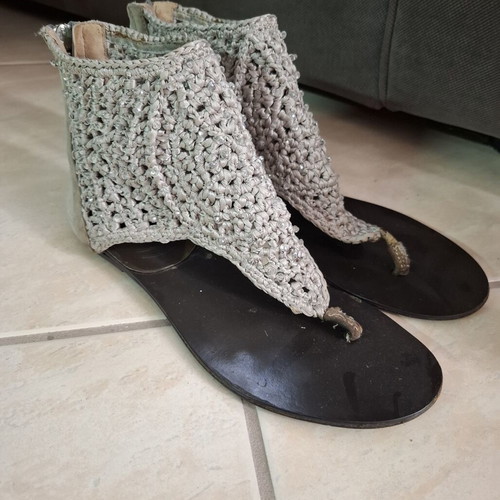 Leather woven sandals size 38 used, gray and silver
