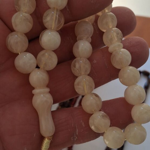 Set of 6 new plastic resin worry beads