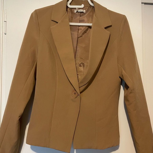 Brown jacket like new, size S