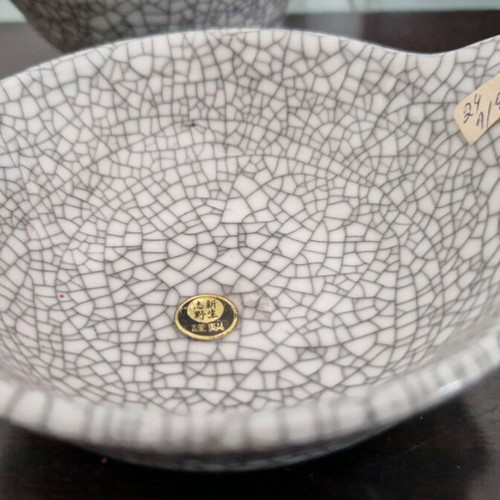 Japanese Satsuma bowl with crackle glaze new