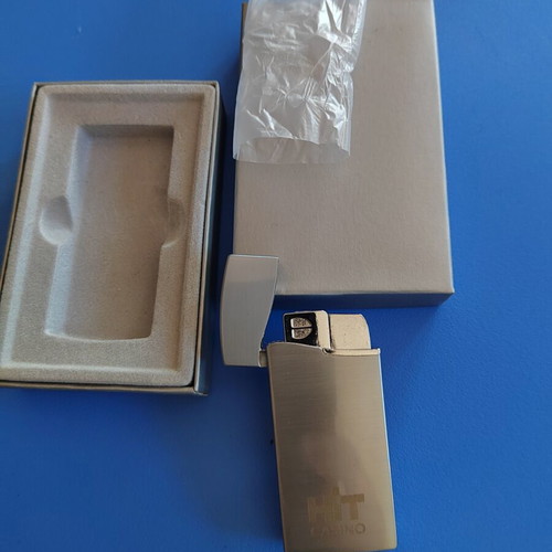 Hit Casino Metal Lighter new in box with gift case