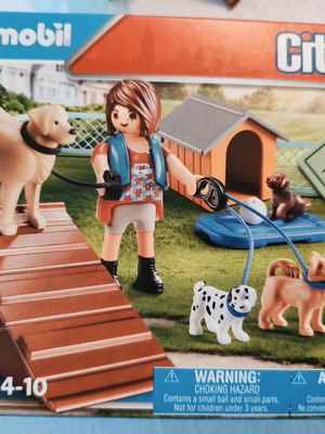 Playmobil City Life Εκπαιδεύτρια Σκύλων μεταχειρισμένο