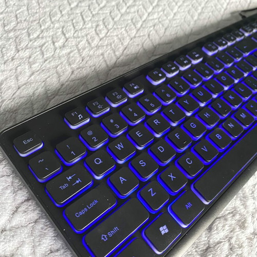 Gembird 3-Color Backlight Keyboard KB-UML3-02 like new, wired, English layout