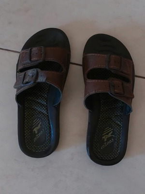 Bella men's slippers used, size 39, brown, narrow fit