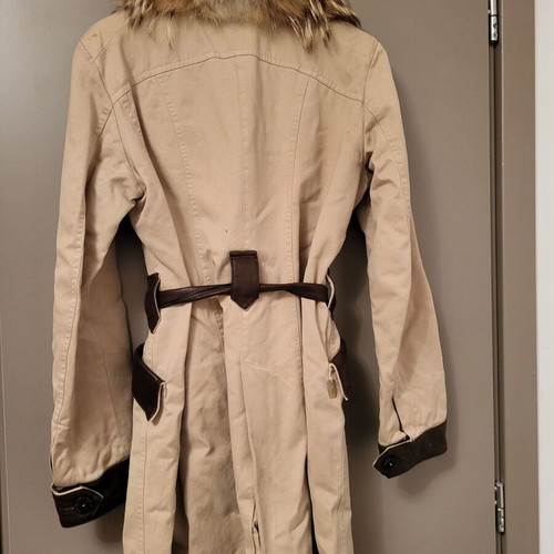 Thes Coat with Lining Size 46 like new, 100% Cotton, Fur, Leather