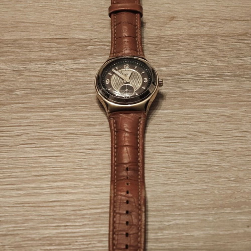 Swatch wristwatch women's used with camel strap and gold details