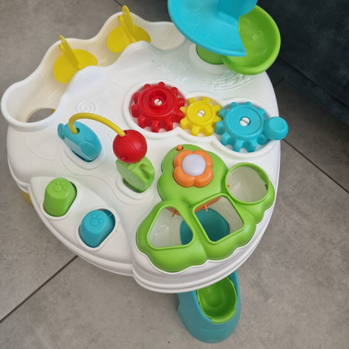 Activity Table like new with stickers