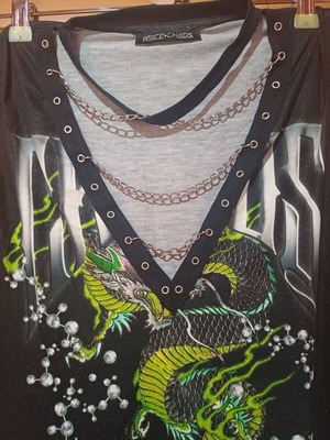 Peace and Chaos T Shirt used, one size, black multicolor