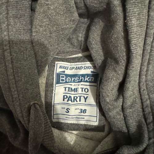 Bershka men's sweatshirt S gray in very good condition
