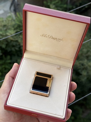 S.T. Dupont Laque De Chine lighter, gold with brown lacquer