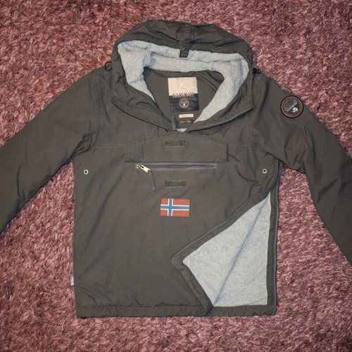 Napapijri Rainforest Winter Jacket / Anorak size S like new, green