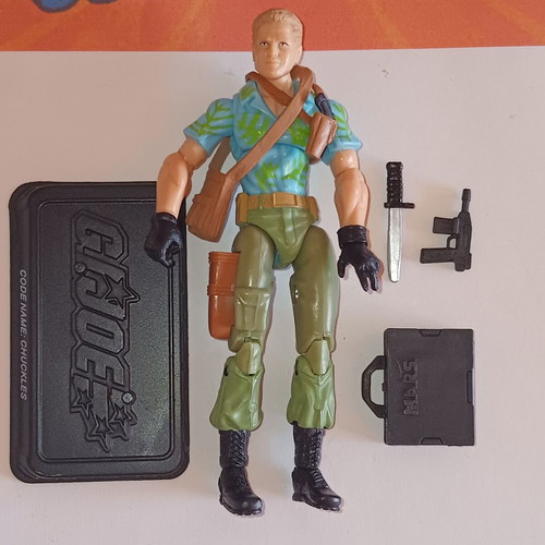 GI Joe Chuckles 2009 Assault on Cobra Island figure like new, complete