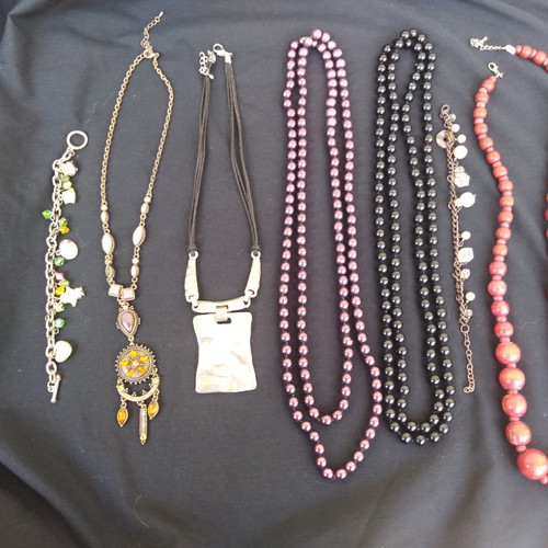 Necklaces used, set of pendants and bijou chains