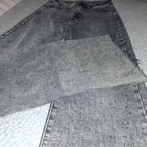 Jeans flared with rhinestones, new