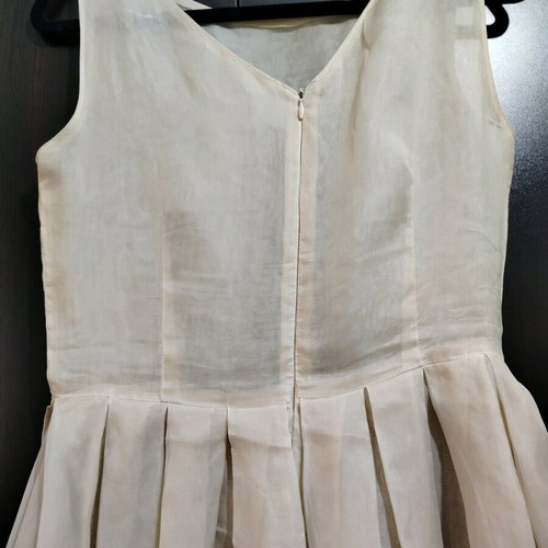 Silk women's cocktail dress like new, size M