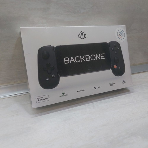 Backbone One (2nd Gen) Lightning gaming controller for iPhone