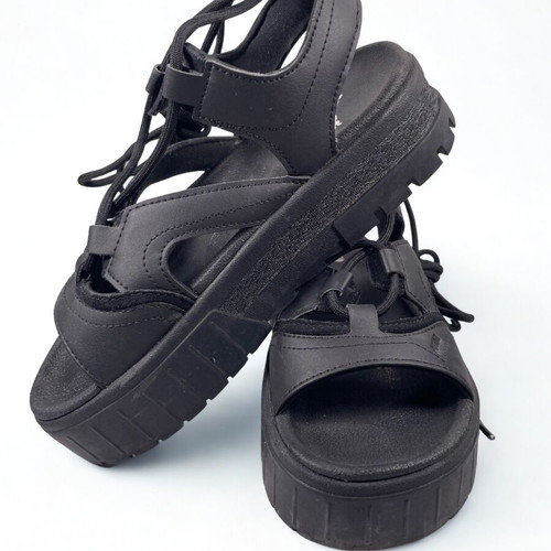 Puma Mayze sandals like new, size 37, black platform