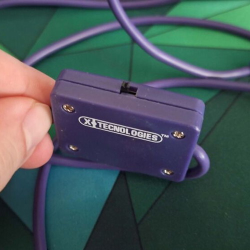 Gameboy Advance white used with link cable and box
