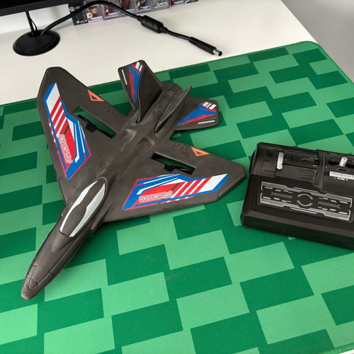 Flybotic remote control plane like new Silverlit