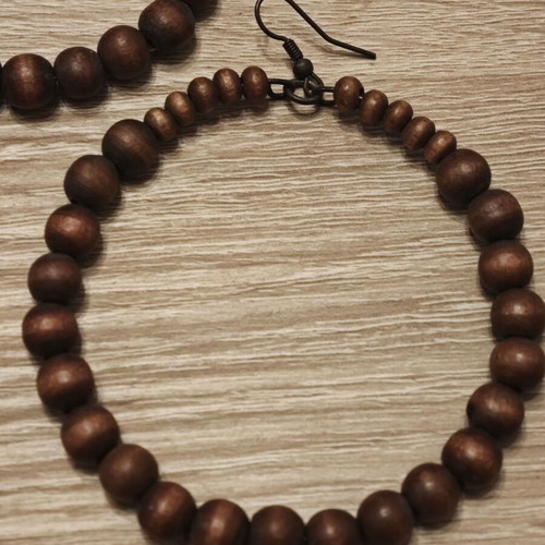 Vintage wooden brown earrings