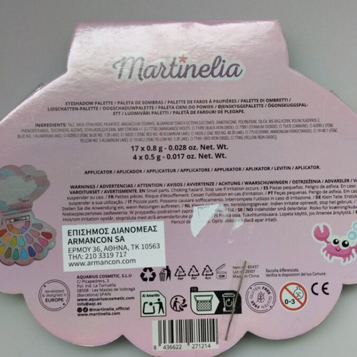 Children's eyeshadow set new in shell-shaped case with mirror