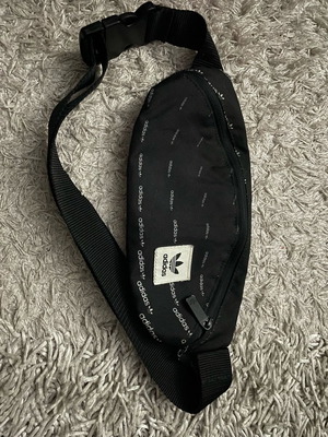 Adidas bag like new