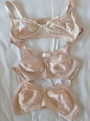 Beige bras pack of 3 size 38C used, soft and supportive