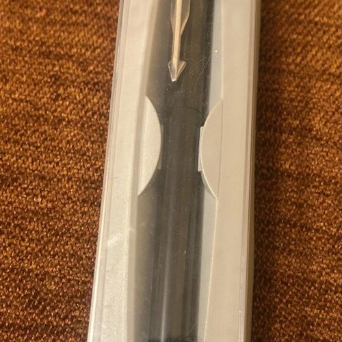 Parker pen new, black with silver metal details
