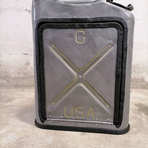 American military canister used with leather lining