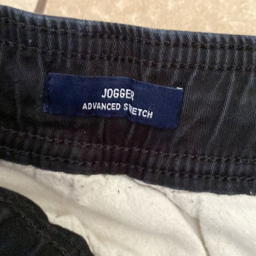 Hollister Men's Jogger Pants Small Black with Elastic Used