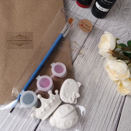 DIY Color Me Kids Set with Crown, Ladybug & Hello Kitty Porcelain Painting