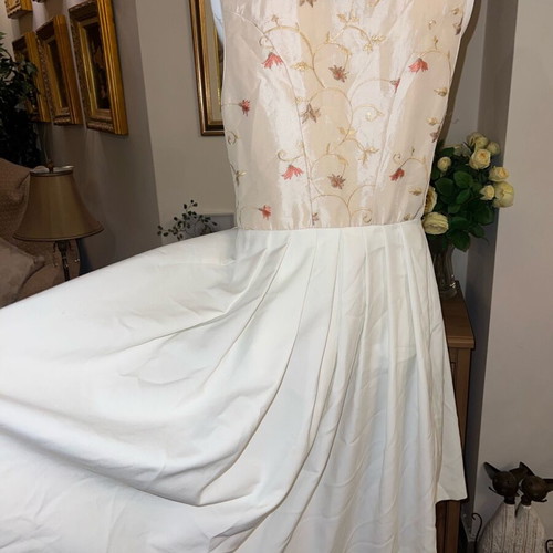 Traditional dress like new, multicolored, size M