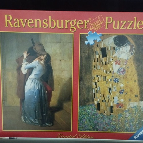 Ravensburger Puzzle "The kiss" used, 2 x 1000 pieces