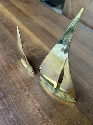 Brass sailboat set
