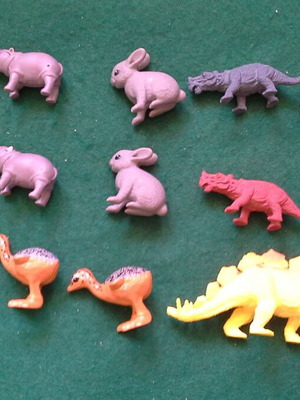 Small children's animal toys like new
