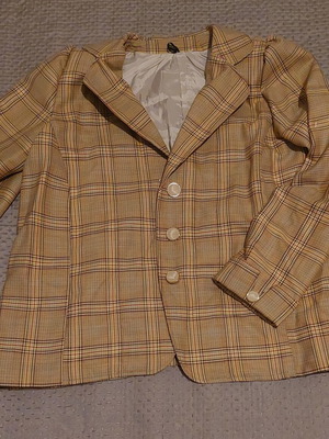 Spring suit set jacket and skirt like new, beige and brown, size 4XL