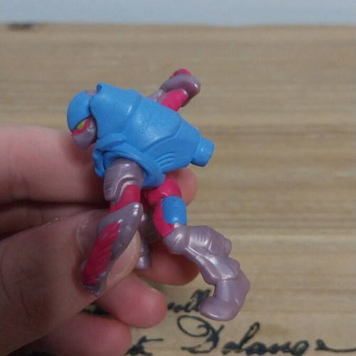 Ultra Zefyr mini figure like new