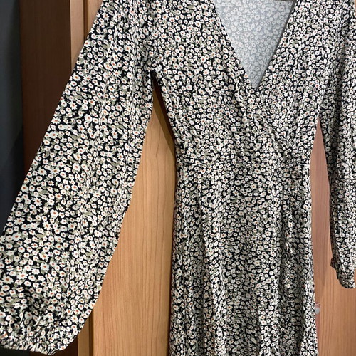 Bershka dress like new, size S/36, floral pattern