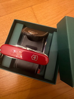Victorinox ελβετικός σουγιάς καινούργιο, πλήρες σετ πολυεργαλείο