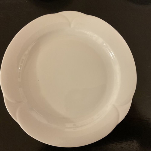 Arzberg Germany White Corso Porcelain Dinnerware Set like new