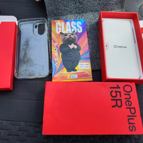 OnePlus 15R smartphone 256GB