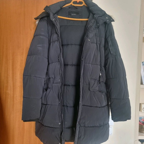 Zara men's puffer jacket black like new, water-repellent